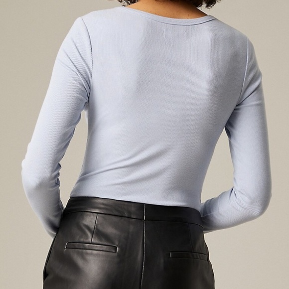 Hudson North Women’s Henley Long Sleeve Body Suit. Light Blue. Size XS. NWT. - Picture 4 of 11